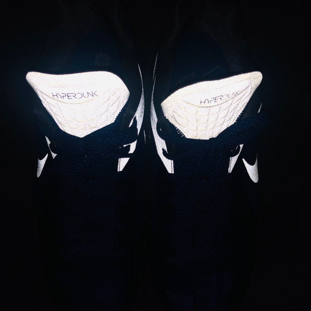 Nike Hyperdunk-Low - image 4